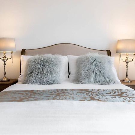 The Bluebird - One Bedroom Apartment In Watford Вотфорд Екстер'єр фото