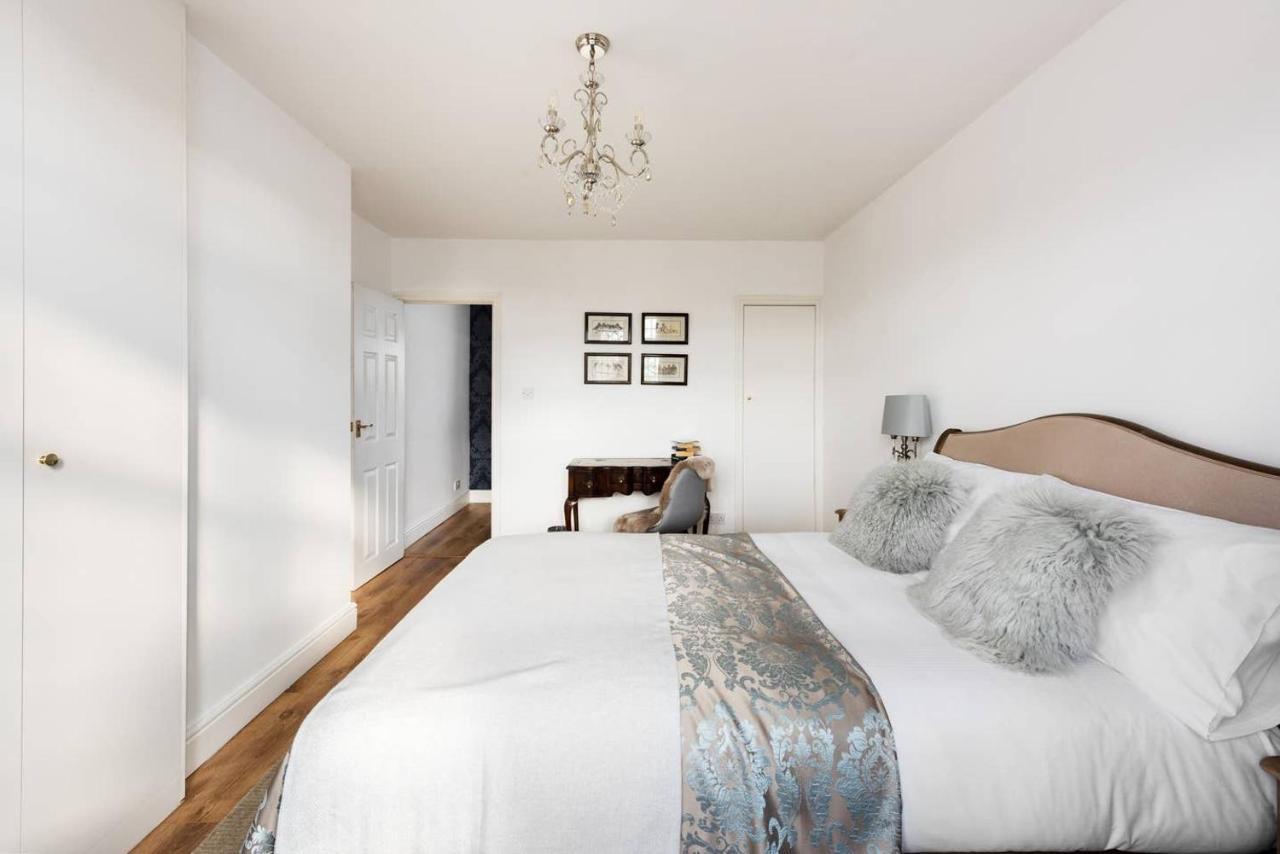 The Bluebird - One Bedroom Apartment In Watford Вотфорд Екстер'єр фото