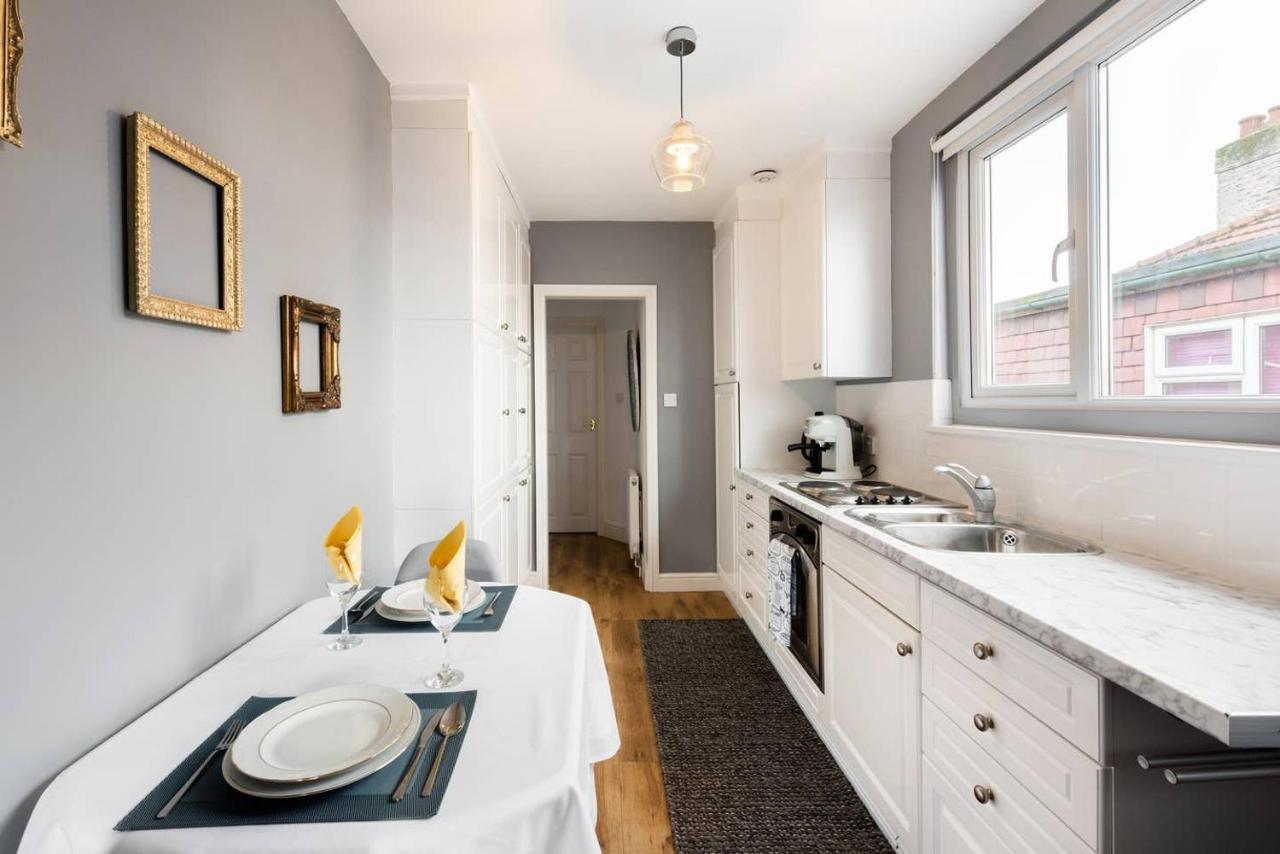 The Bluebird - One Bedroom Apartment In Watford Вотфорд Екстер'єр фото